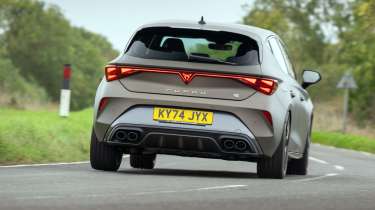 evo Fast Fleet Cupra Leon 300 VZ3 MK4 facelift