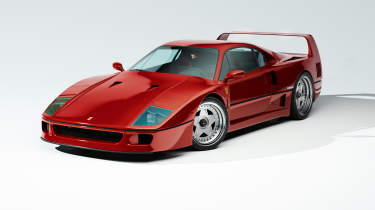 Ferrari F40 front