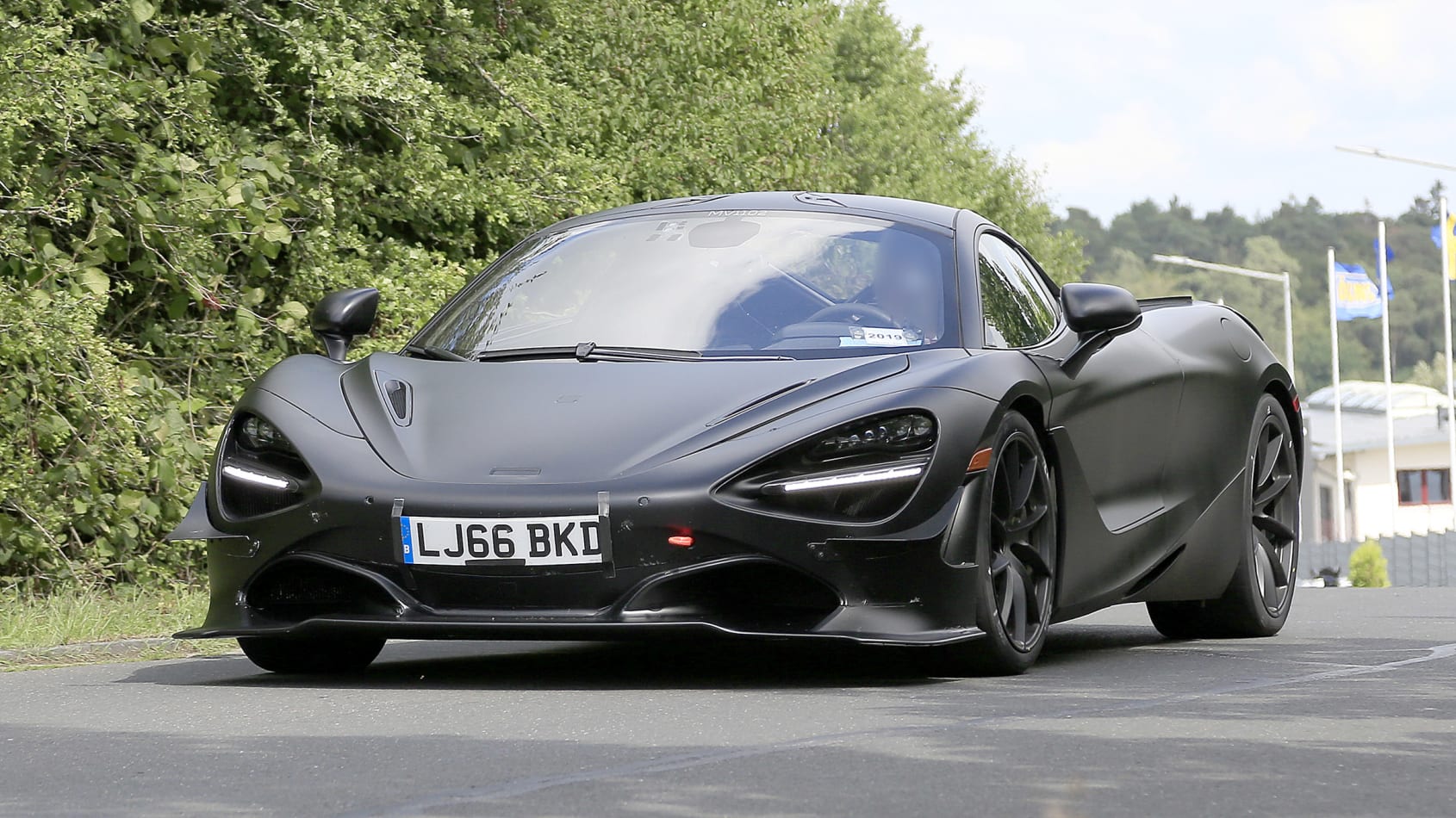 2020 McLaren 750LT spied - pictures | evo