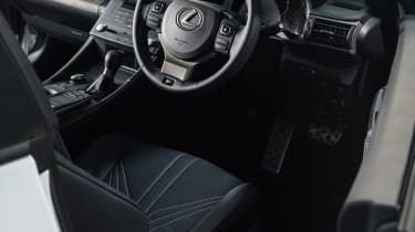 Lexus RC F - Interior