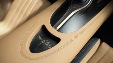 Bugatti Chiron Golden Era – centre console