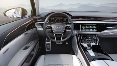 Audi S8 2022 FL – dash