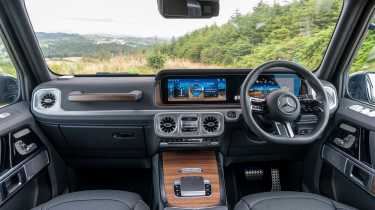 Mercedes G-Class – interior