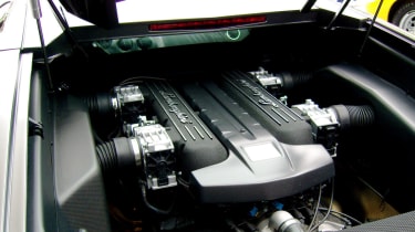 Lamborghini Murcielago LP670-4 SV engine