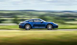 Porsche 911 Carrera T – side