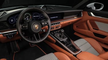 Porsche 911 Sport Classic – studio cabin