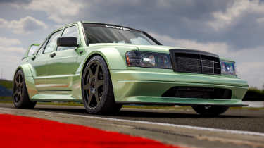 HWA Evo front