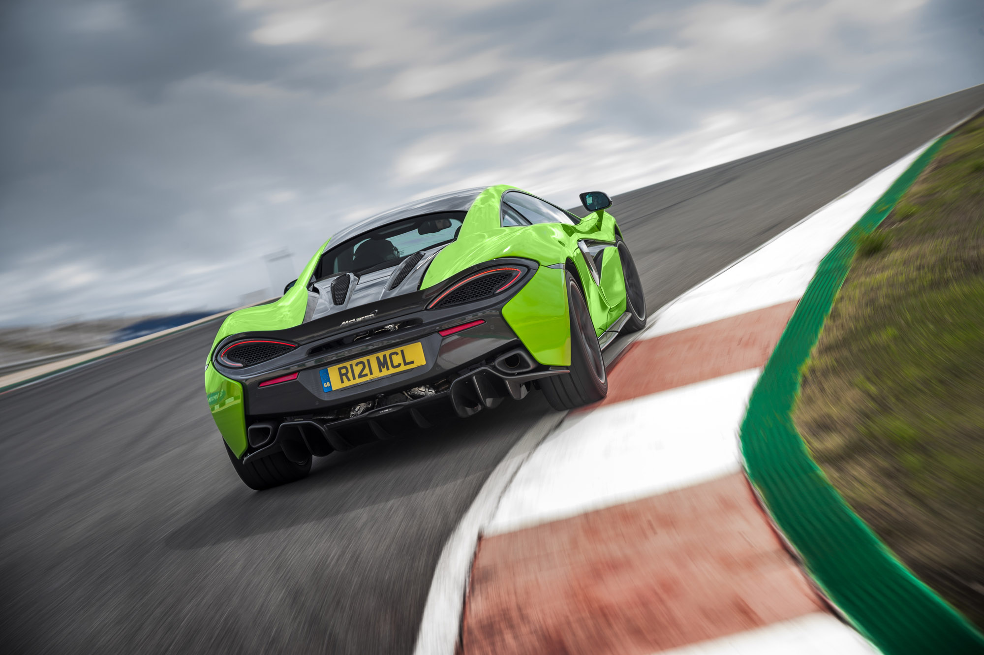 Mclaren 570s Review Prices Specs And 0 60 Time Evo