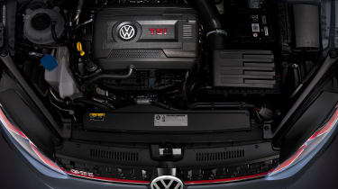Volkswagen Golf GTI TCR Concept - engine bay