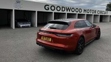 evo Fast Fleet Porsche Panamera 4S ST