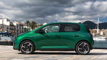 Renault Twingo E-Tech profile