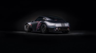 Porsche Vision 357 – dark rear q