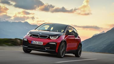 BMW i3s - driving front