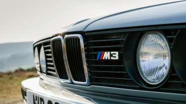 BMW E30 M3 – front