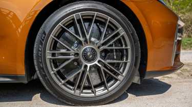 Porsche Panamera review wheels