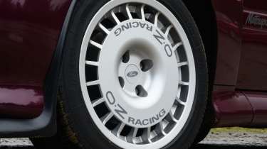 Ford Escort RS Cosworth wheels
