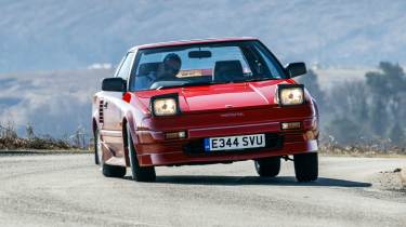 Toyota MR2 – front