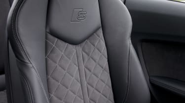 Audi TT S seat