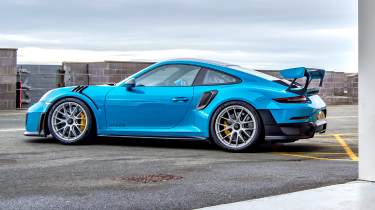 Porsche 911 GT2 RS
