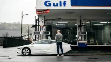 Volkswagen XL1 – fuelling