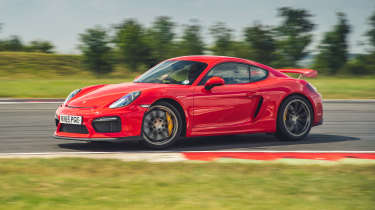 Porsche Cayman GT4 front