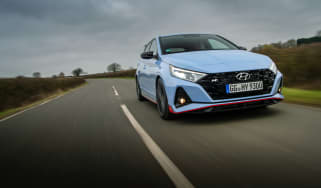 Hyundai i20 N - front tracking