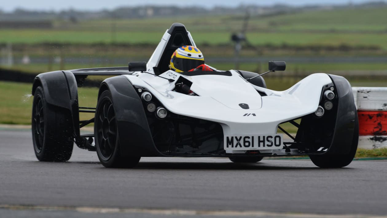 14-bac-track-cornering.jpg