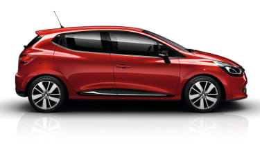 2012 Renault Clio red side profile