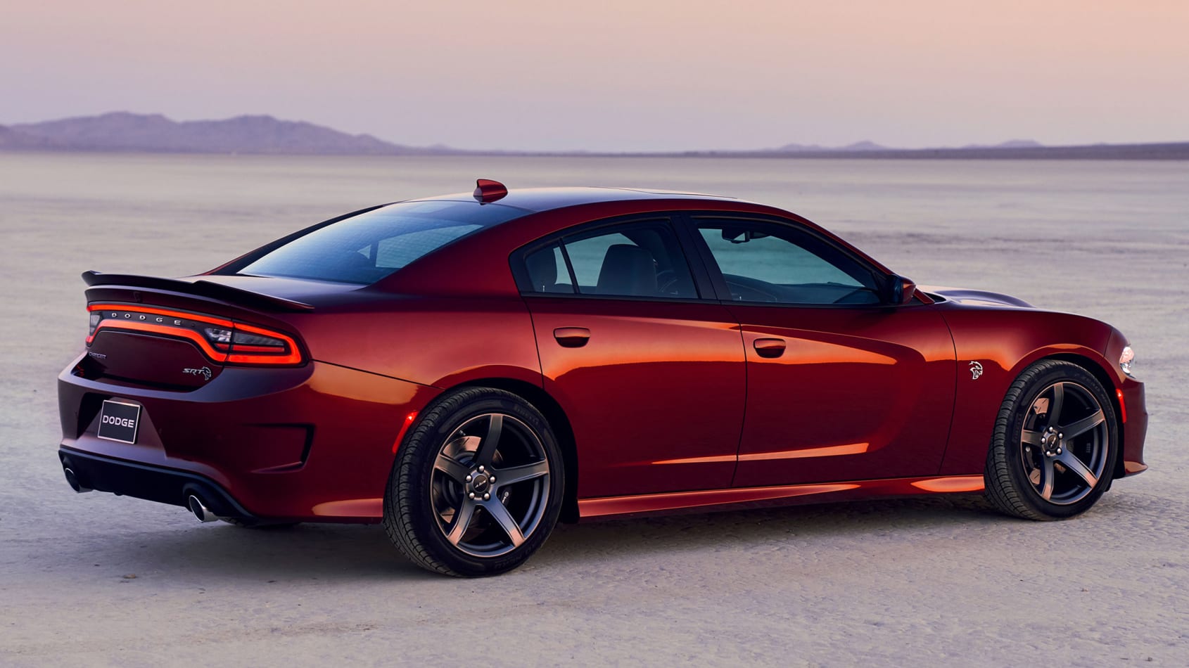 Dodge’s 697bhp SRT Charger Hellcat to pick up Demon-derived updates ...