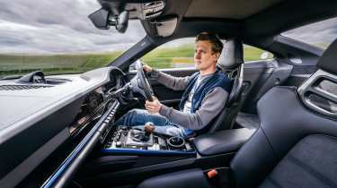 Porsche 911 Carrera T – interior