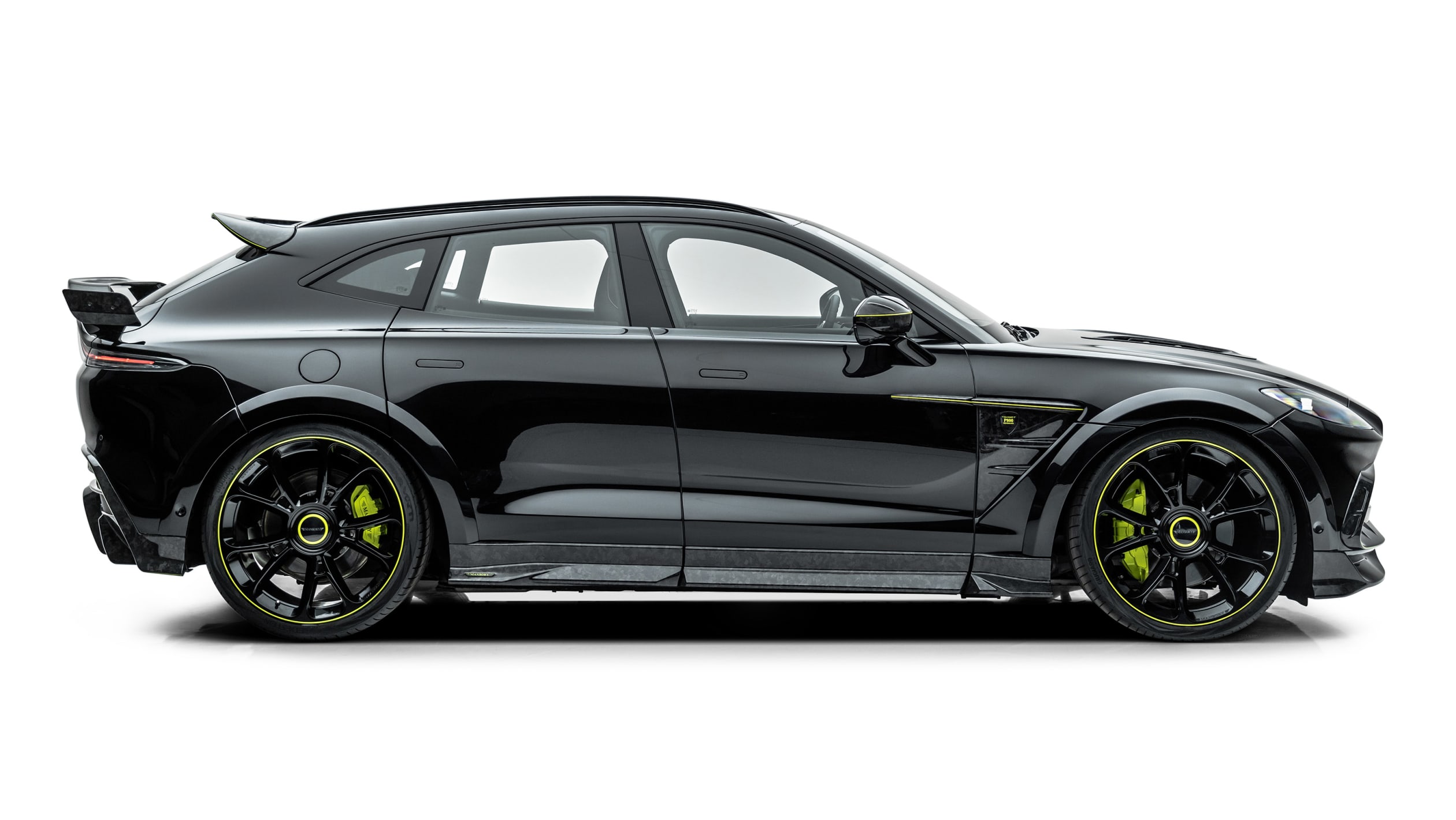 Mansory%20Aston%20Martin%20DBX-4.jpg