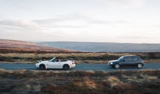 BBR Mazda MX-5 Turbo vs PUG1OFF Peugeot 205 GTI 195