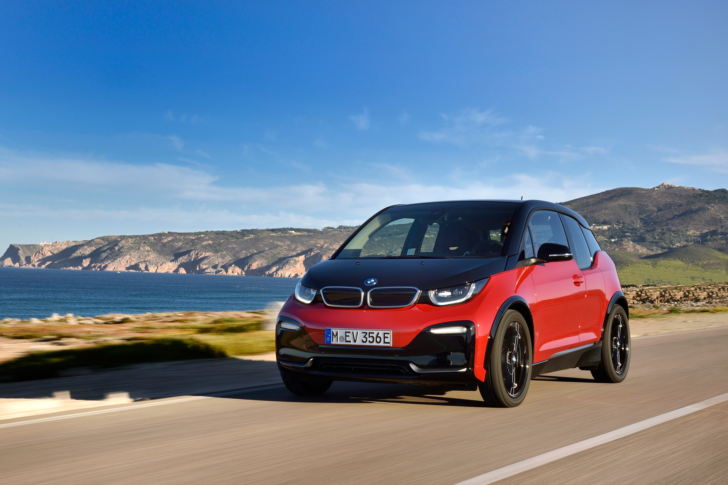 bmw i3s review pictures