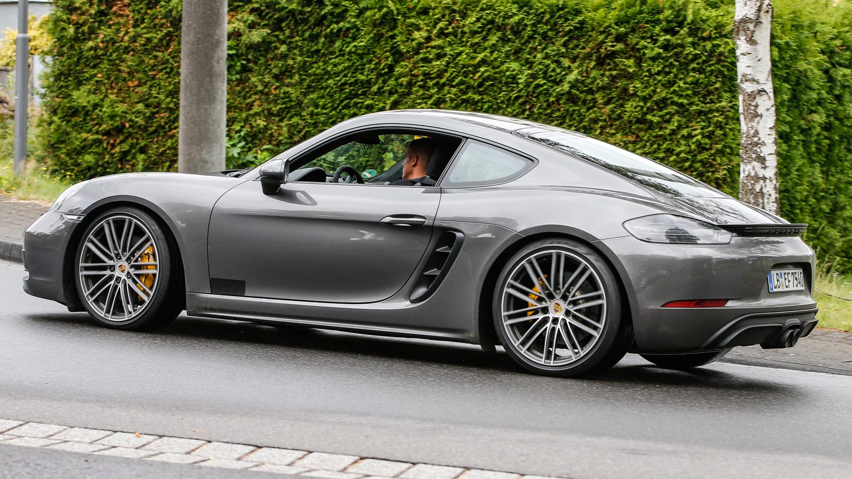 Porsche Cayman Gts Spotted In Final Stages Of Testing Pictures Evo