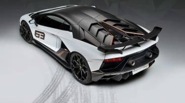 Lamborghini Aventador SVJ - rear quarter
