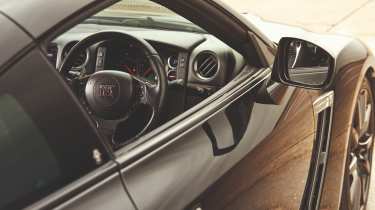 Nissan GT-R interior