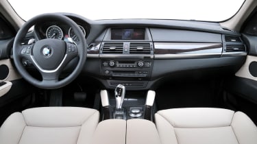 BMW X6 dashboard