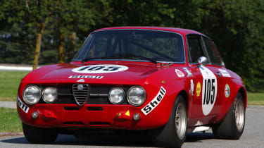 Alfa Romeo Giulia Gta Racing