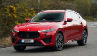 Maserati Levante Trofeo – front cornering