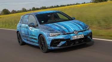 Volkswagen Golf R prototype – front