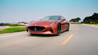 Maserati GranTurismo Folgore – front tracking