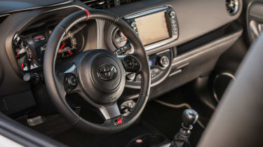 Toyota Yaris GRMN – interior