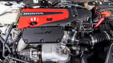 Honda Civic Type R studio – engine