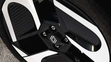 Renault Twingo E-Tech wheel