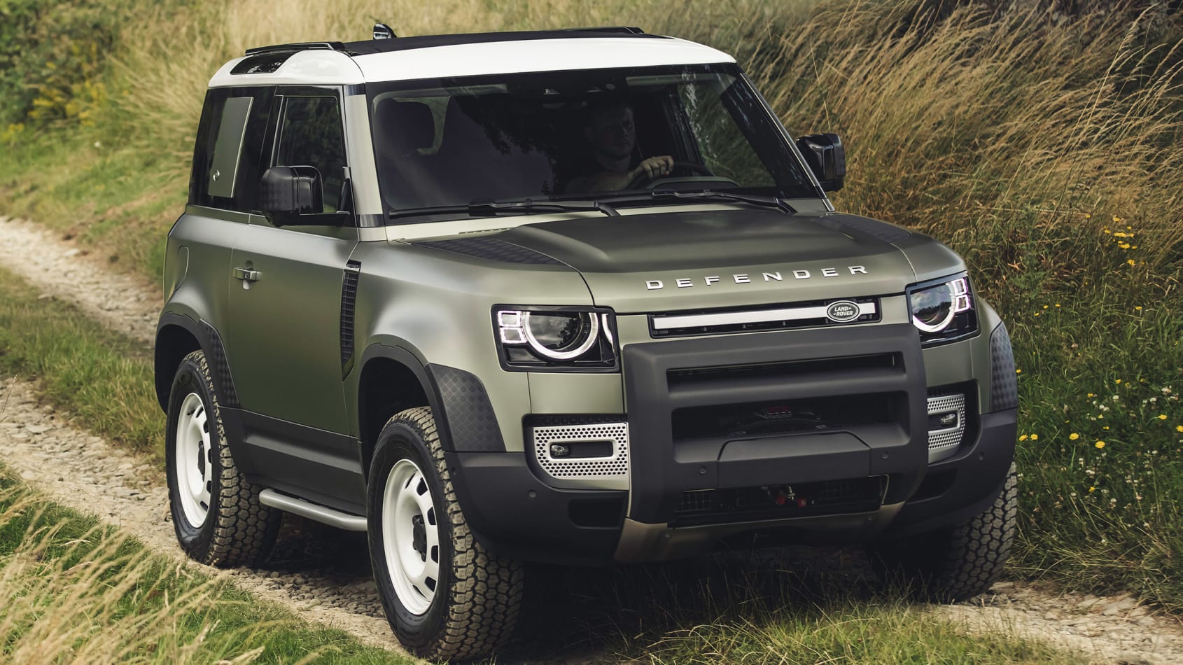 2020%20Land%20Rover%20Defender.jpg