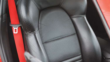 Porsche 911 GT3 996 black leather interior
