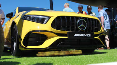 Mercedes-AMG A45 - 