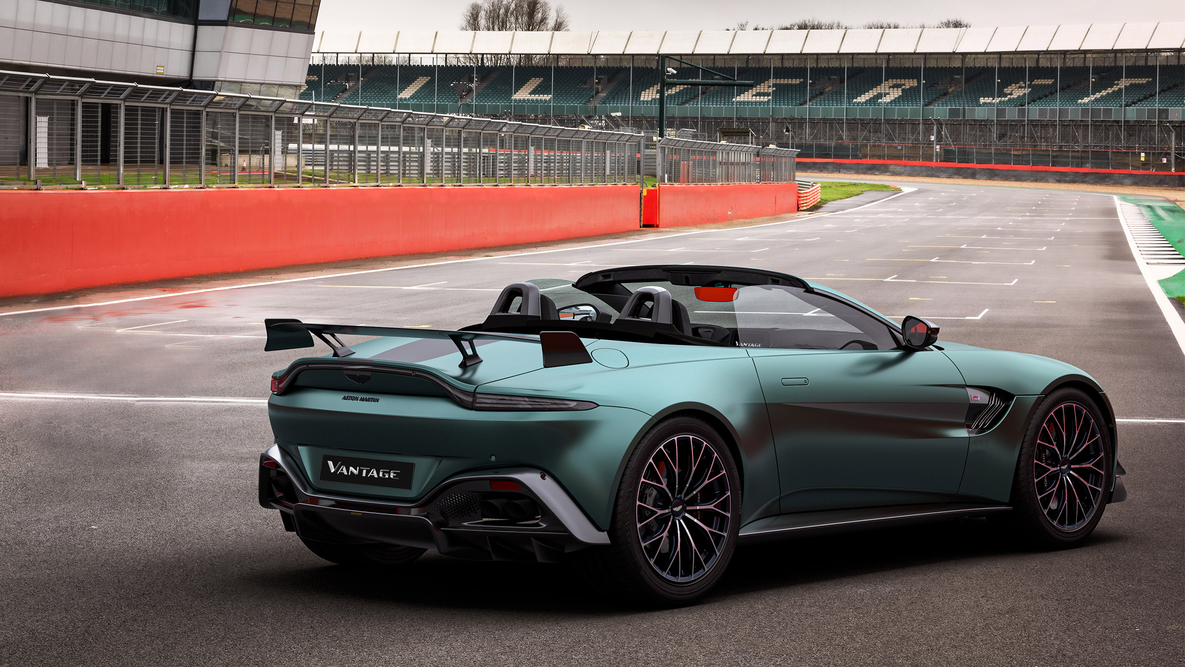 Aston Martin Vantage F1 Edition revealed new Coupe and