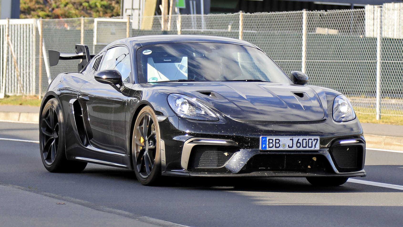 2020%20Porsche%20Cayman%20GT4%20RS%20spi
