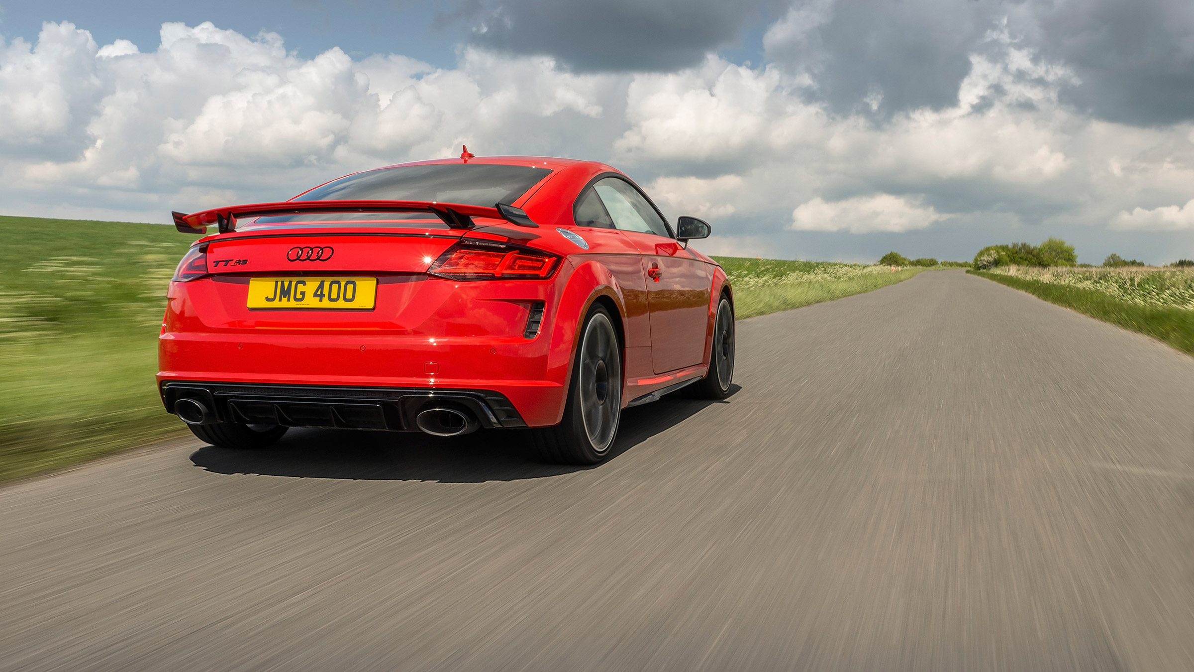 Audi TT RS 2023 review – style-conscious coupe is a genuine sports car 2024
